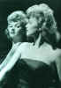 lucymirror.jpg (207336 bytes)