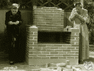 bbqring.gif (301288 bytes)